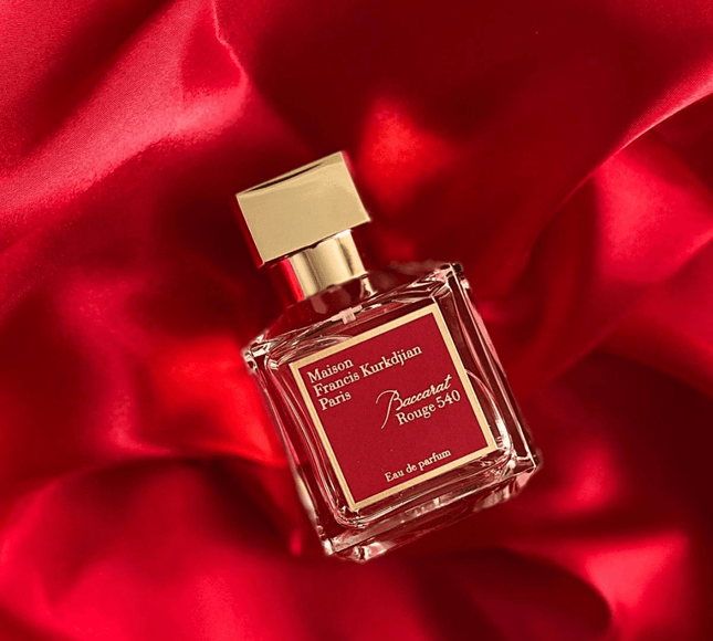 Baccarat Rouge 540 - Perfumes Colombia